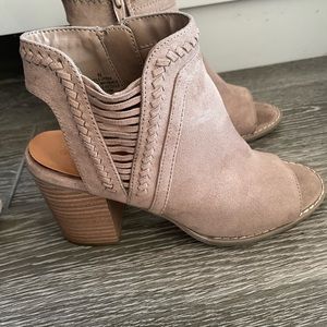 Womens Wedge heels